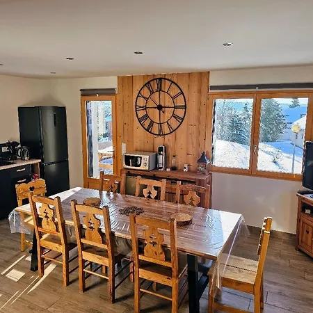 Horská chata Magnifique Chalet Avec Terrasse, Jardin Et Sauna Exterieur Chapelle-des-Bois